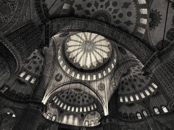 Photograph Antti Viitala Blue Mosk on One Eyeland